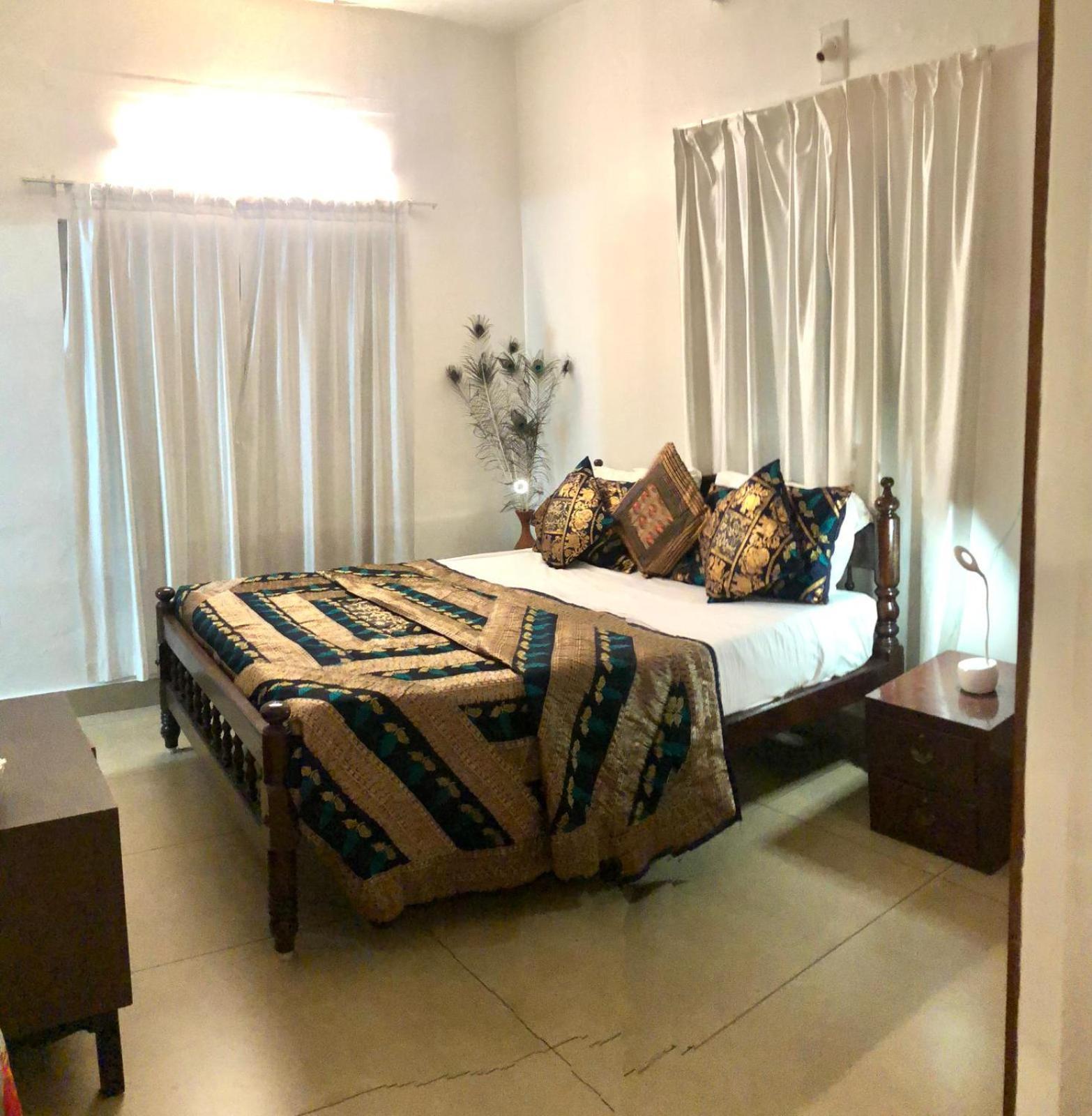 Mother Tree Inn Kochi 외부 사진